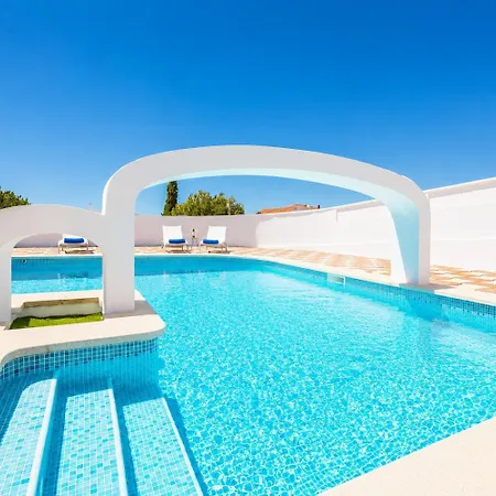 Villa Eugenia Large Private Pool Ac Wifi