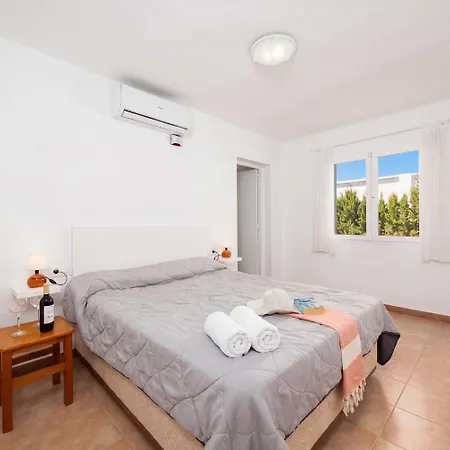 Villa Eugenia Large Private Pool Ac Wifi